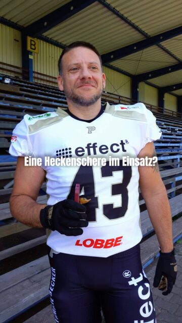 Also das mit der Heckenschere müssen wir nochmal üben...😂

#jolmes #paderborndolphins #football #gartenpflege #paderborn